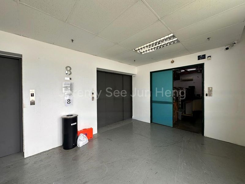 Light Industrial (B1) for Sale in  Tannery House - Image 15